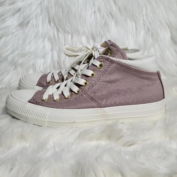 Converse Chuck Taylor All Star High Top Plum 7 Women / 5 Men NWOB - Picture 5 of 7